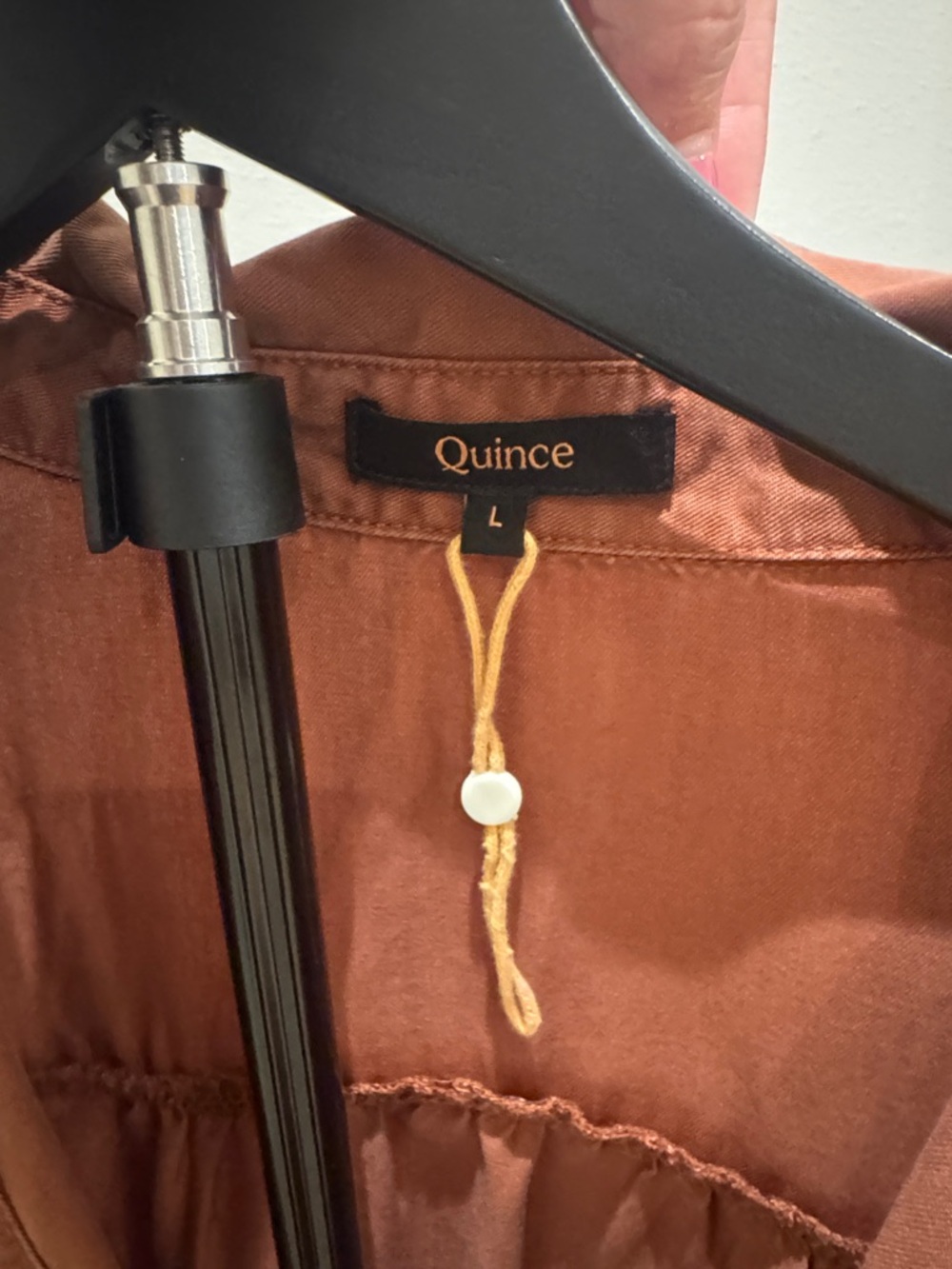 Quince Men's Short-Sleeve Button-Down Shirt in Rust - Picture 2 of 3